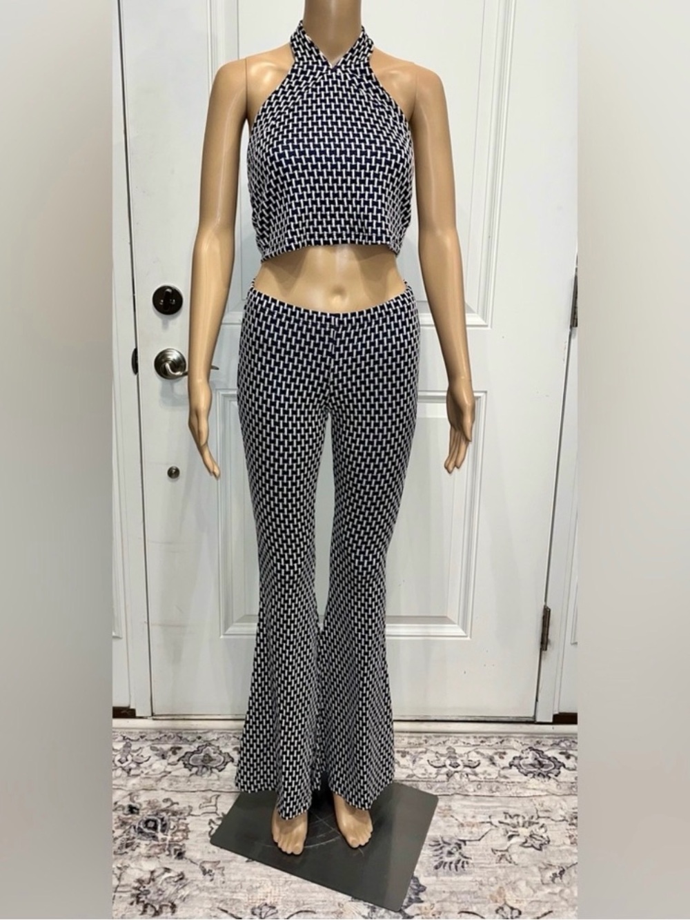 Black & White Geometric Wide-Leg Jumpsuit Pants Set S